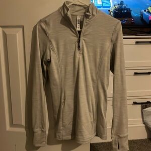 Women’s Kyodan outdoor zip up collared sweaty with pockets and thumb warmers med